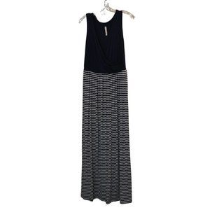 📦Bundle for $5! Gilli navy-white jersey wrap-style maxi size L. Striped skirt